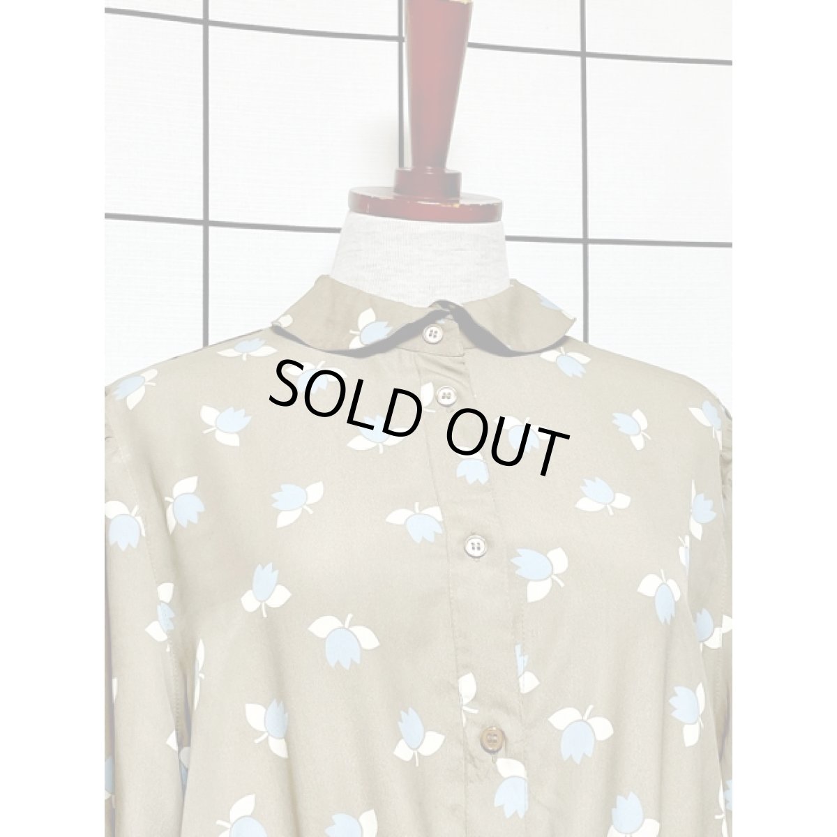 画像6: チューリップ柄 袖フリル パフスリーブ ウエストゴム レトロ ヨーロッパ古着 ヴィンテージワンピース (6)