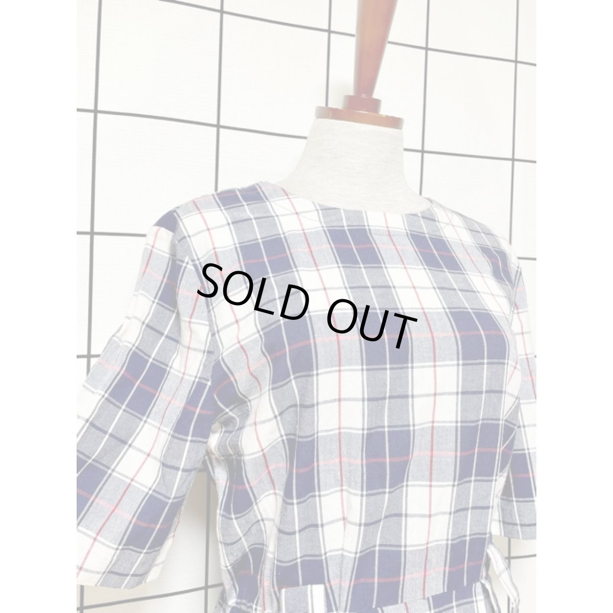 画像7: チェック柄 ワンピース ウエストゴム 後ろボタン レトロ 半袖 アメリカ古着 ヴィンテージ (7)