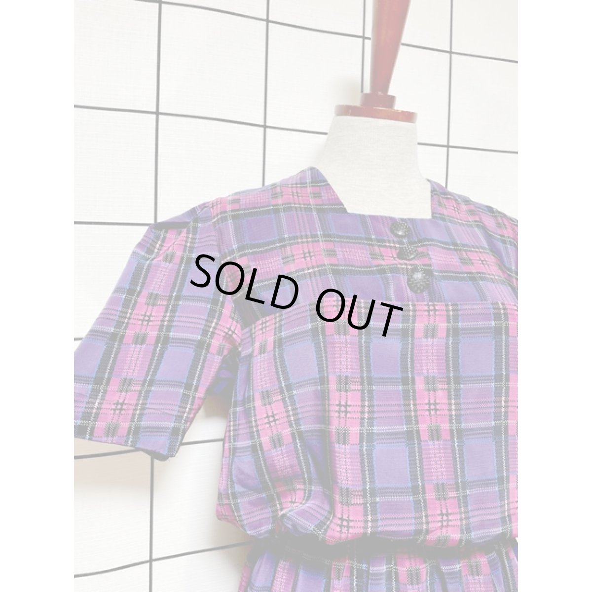 画像6: チェック柄 ロングワンピース パープル ウエストゴム レトロ 半袖 アメリカ古着 ヴィンテージ (6)