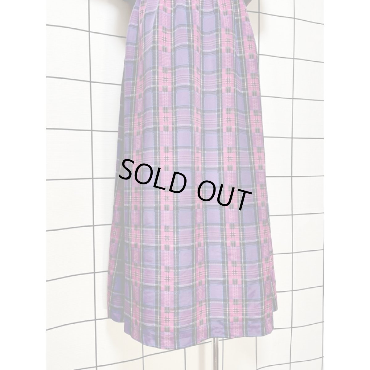 画像8: チェック柄 ロングワンピース パープル ウエストゴム レトロ 半袖 アメリカ古着 ヴィンテージ (8)