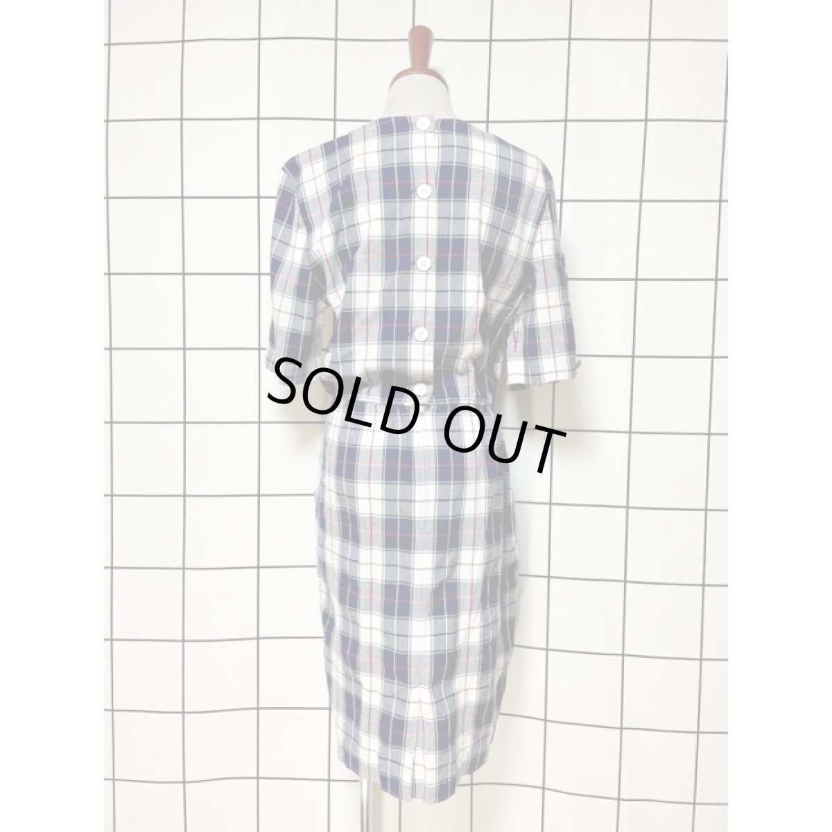 画像2: チェック柄 ワンピース ウエストゴム 後ろボタン レトロ 半袖 アメリカ古着 ヴィンテージ (2)