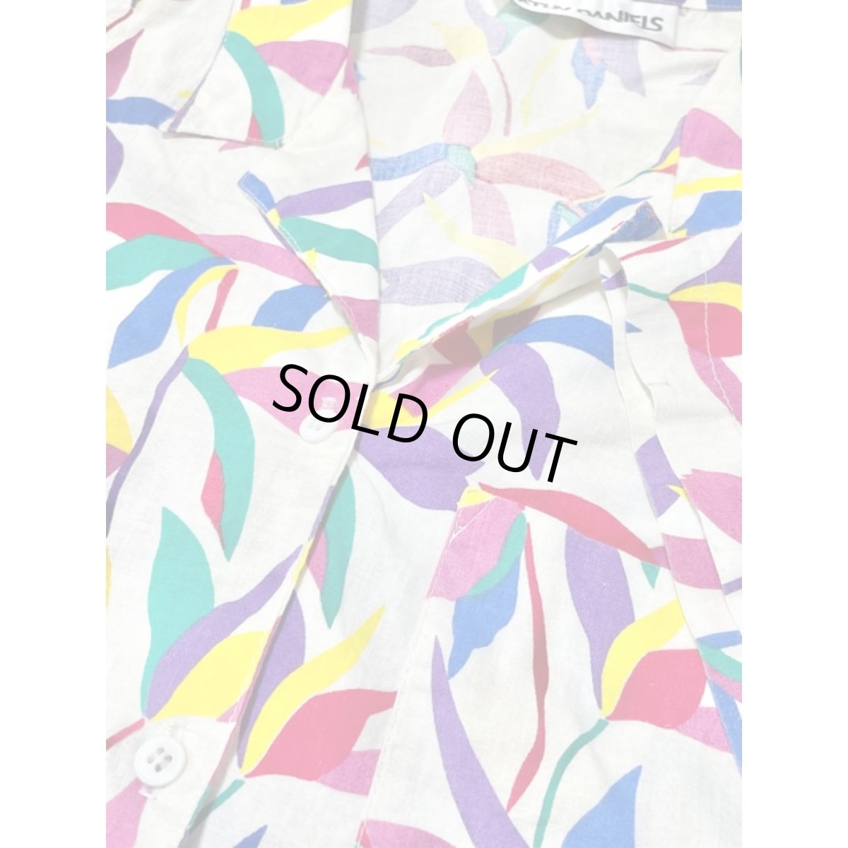 画像8: カラフルなリーフ柄 ヴィンテージブラウス 半袖 シャツ アメリカ古着 ホワイト (8)