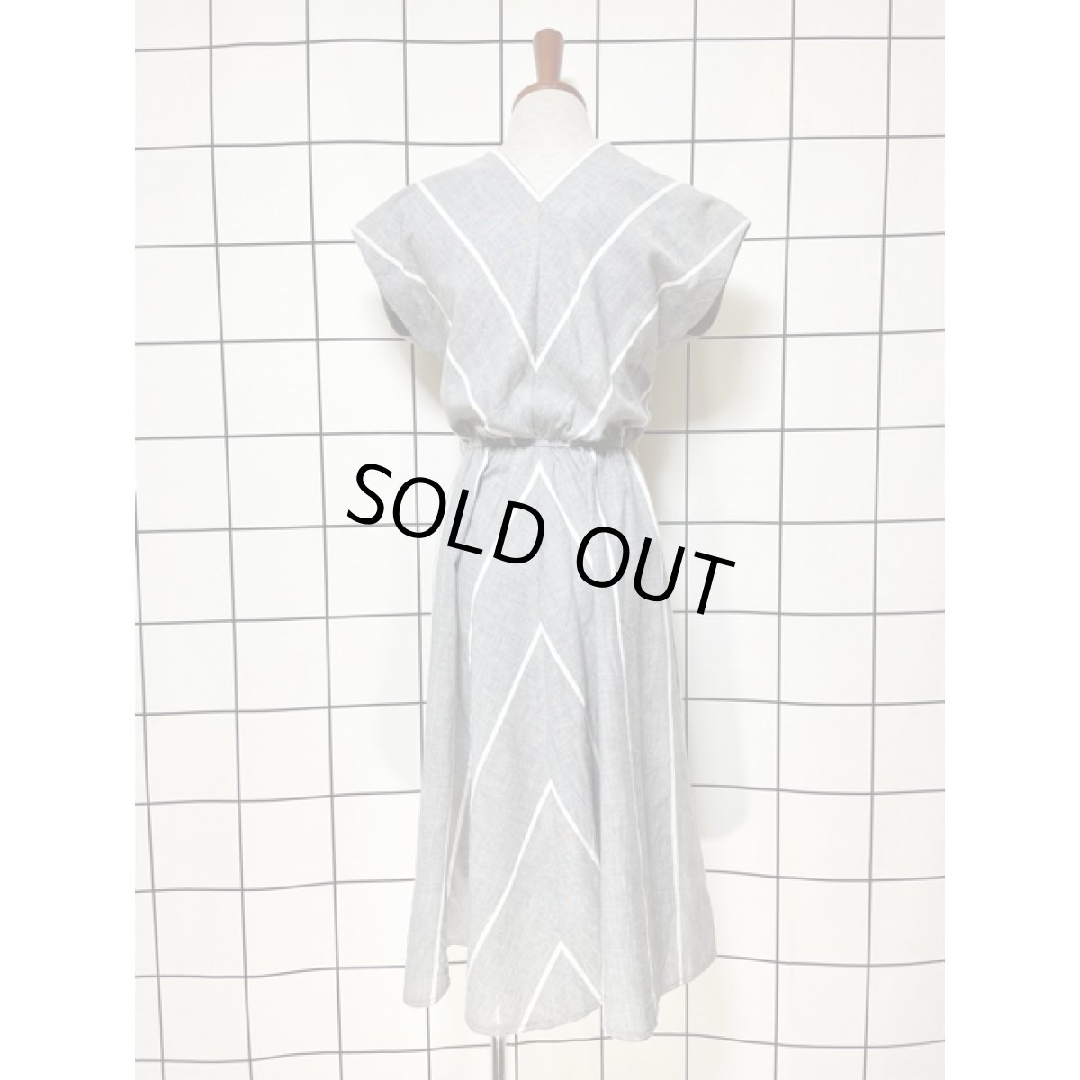 画像3: ストライプ ウエストゴム UNIONMADE レトロ ヴィンテージワンピース アメリカ古着 グレー ホワイト (3)