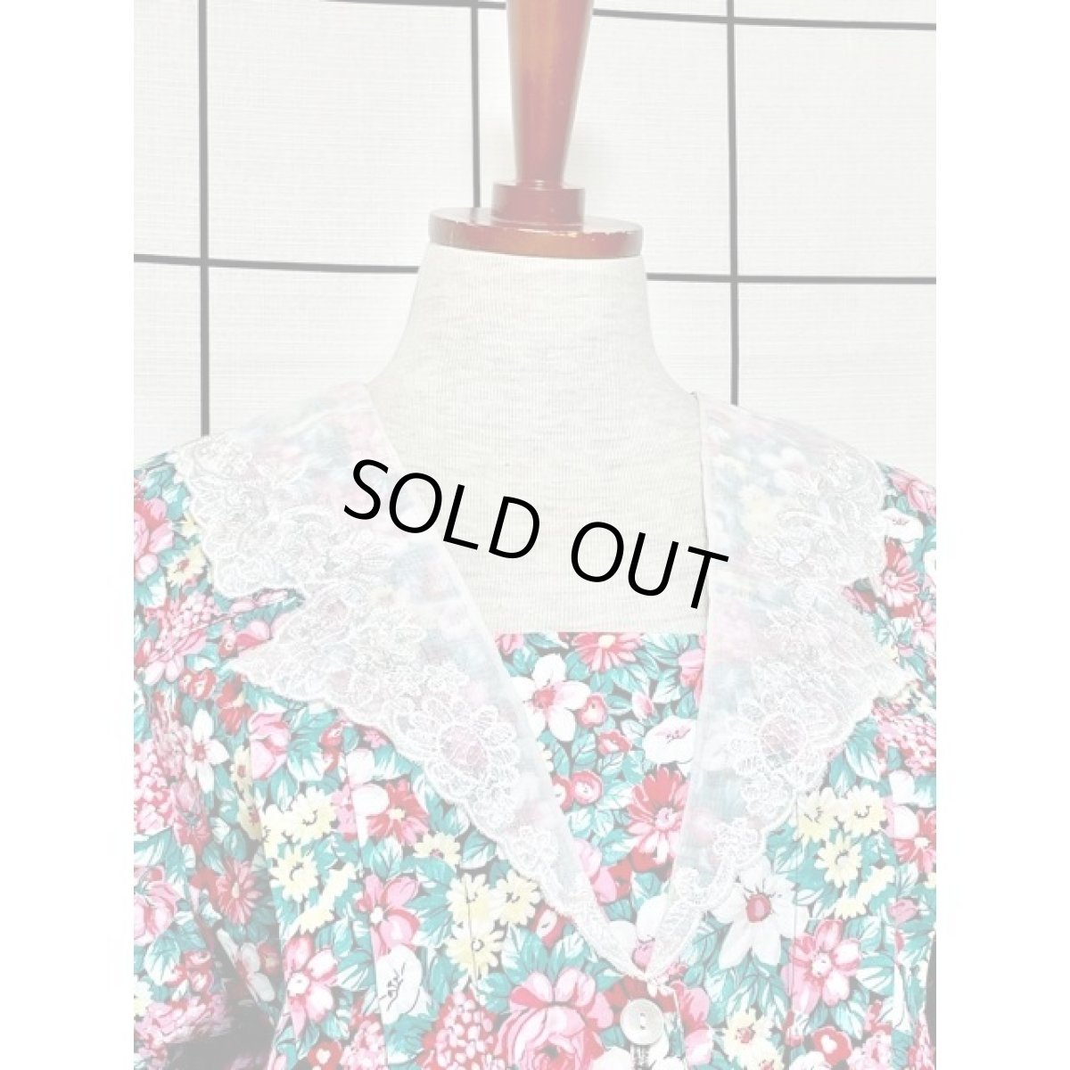 画像6: 総花柄 花刺繍入りレース襟 ウエストゴム クラシカル ガーリー レトロ アメリカ古着 ヴィンテージワンピース (6)