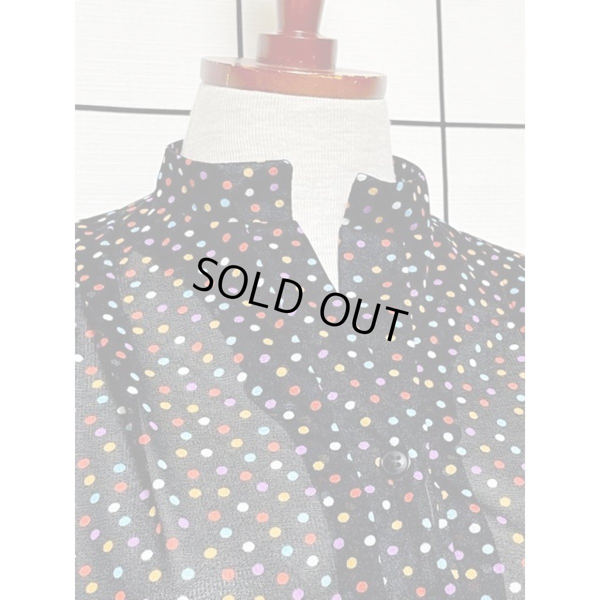 画像7: カラフルドット ドルマンスリーブ ブラック ウエストゴム レトロ アメリカ古着 ヴィンテージワンピース (7)