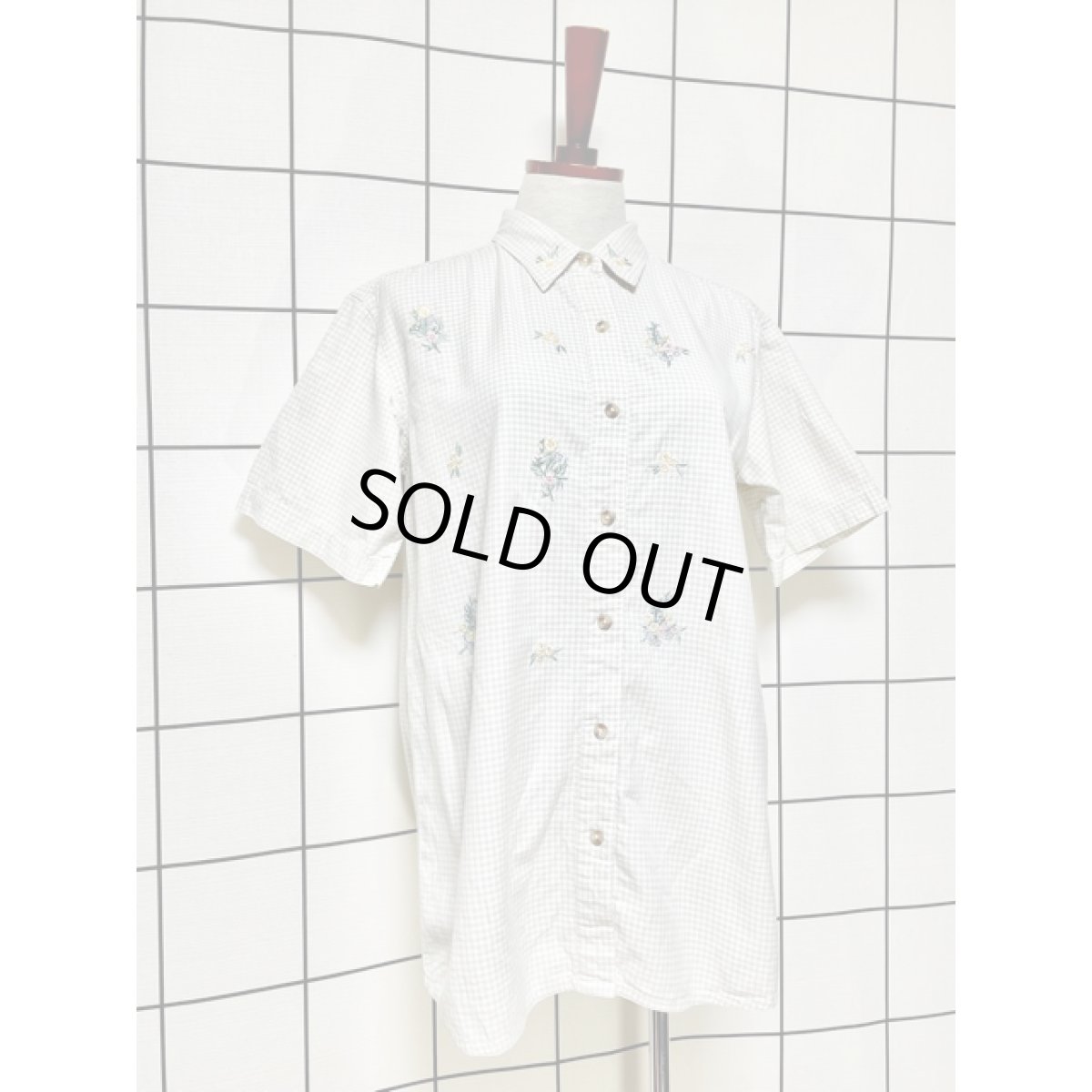 画像3: チェック柄  花刺繍 襟にも刺繍 レトロ アメリカ古着 半袖 シャツ ヴィンテージブラウス (3)