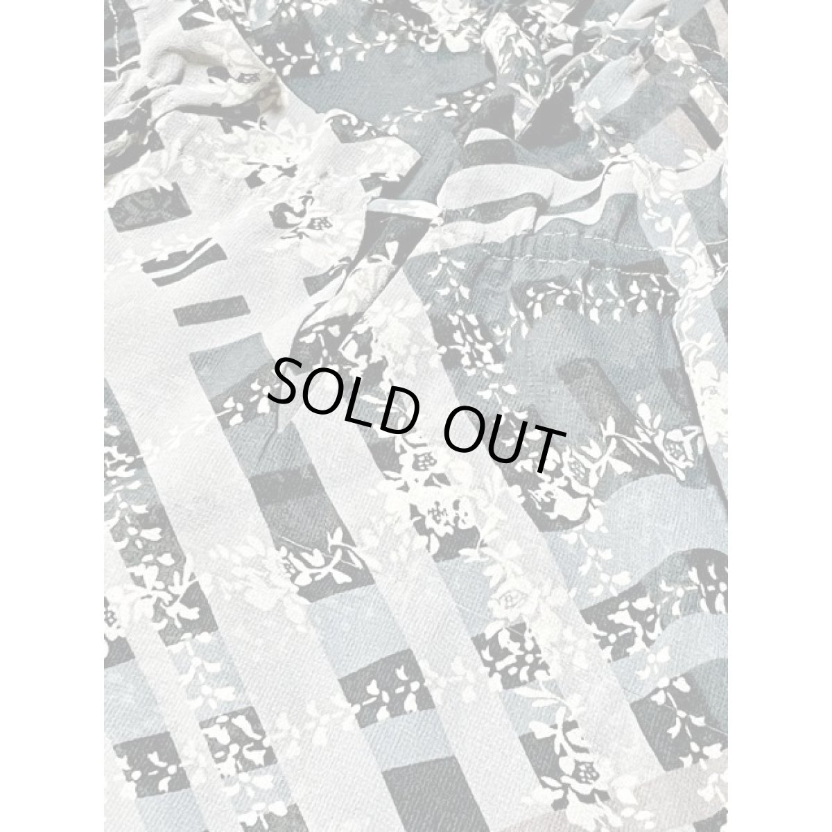 画像7: 斜めチェック 花柄 フリルカラー 後ろリボン プルオーバー ノースリーブ レトロ アメリカ古着 シャツ ヴィンテージトップス (7)