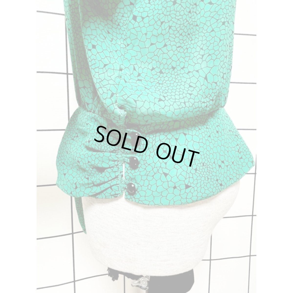 画像8: ウエストリボン パフスリーブ プルオーバー アメリカ古着 レトロ シャツ トップス (8)