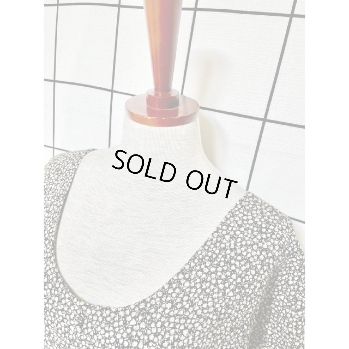 画像6: 総柄 小花柄 ワイドパンツデザイン バックリボン 半袖 レトロ ヨーロッパ古着 ジャンプスーツ ヴィンテージオールインワン (6)