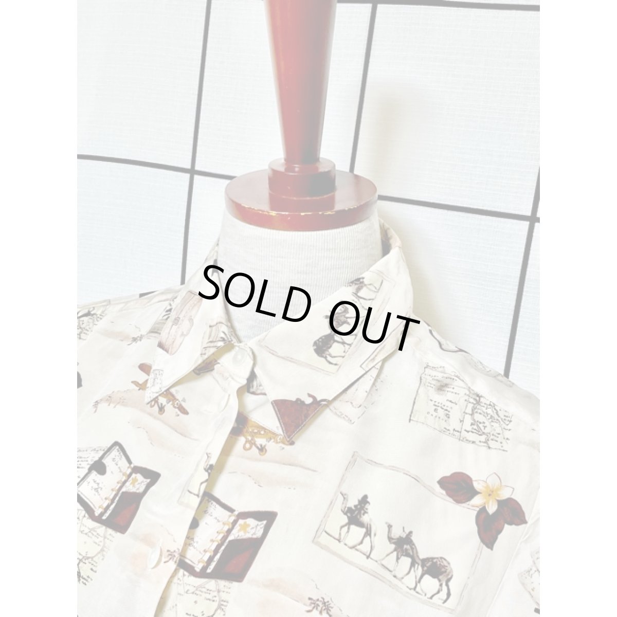 画像4: 手帳 飛行機 ラクダ マルチプリント アメリカ古着 半袖 シャツ レトロブラウス (4)