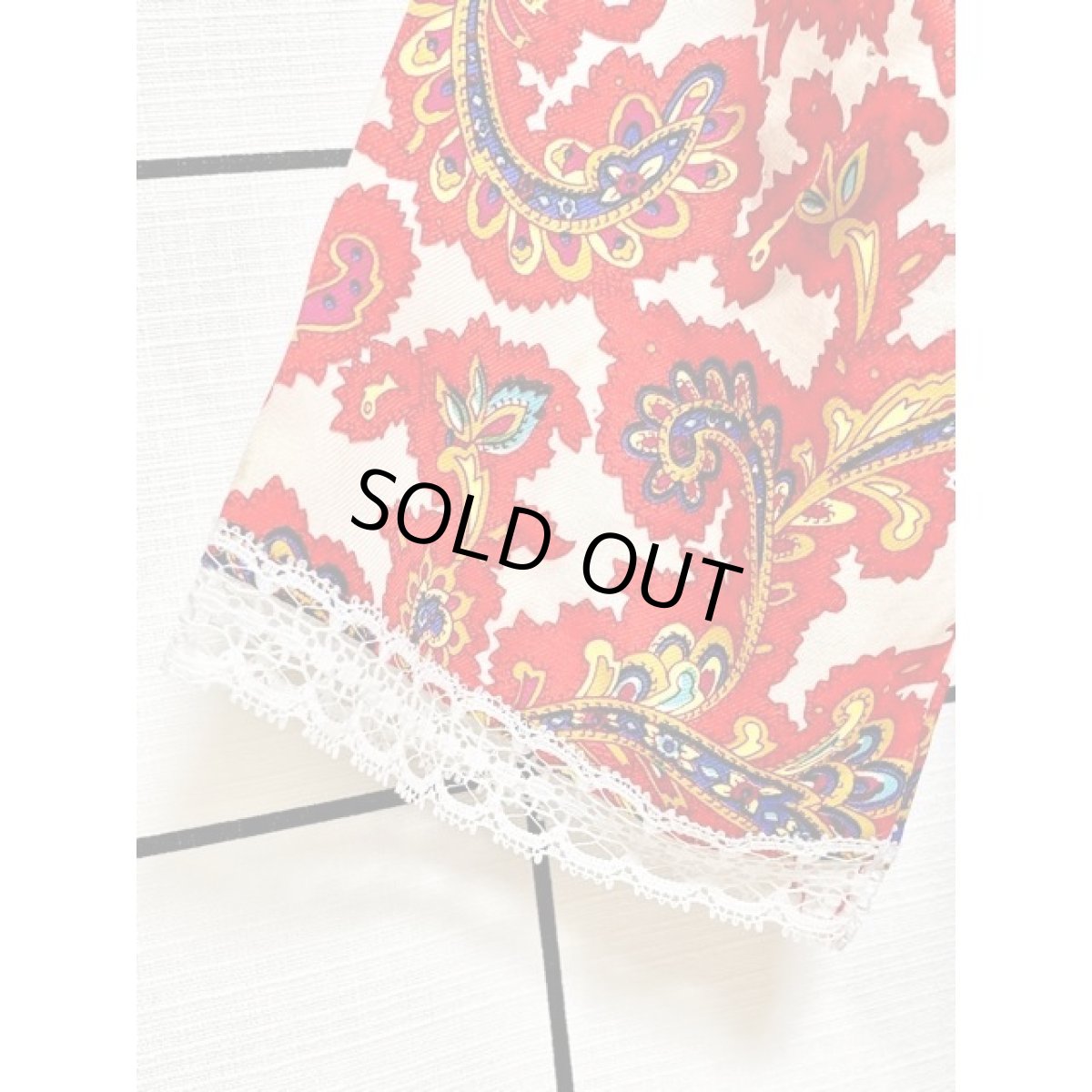 画像8: レトロ 柄 前開き 袖先レース 羽織り USA古着 ブラウス シャツ トップス (8)