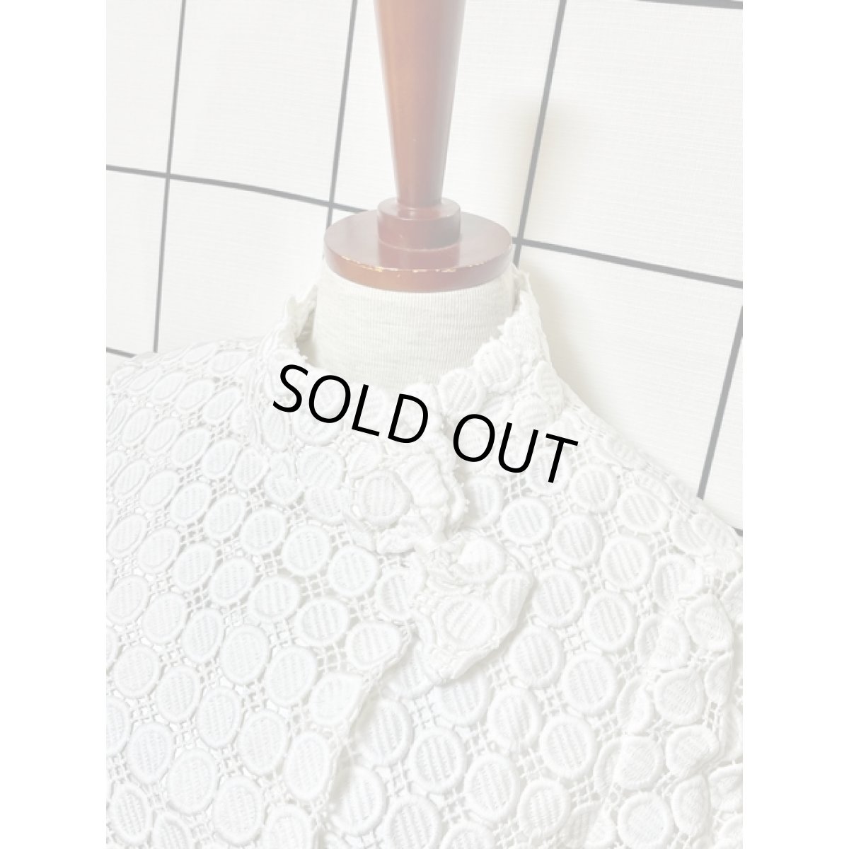 画像6: 透かし編み サークルデザイン 半袖 ホワイト ヨーロッパ古着 レトロ ヴィンテージ アンサンブル (6)