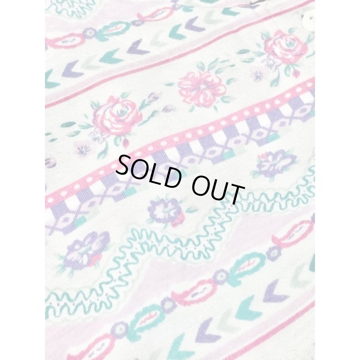 画像9: 花柄 ドット ボタン付き アメリカ古着 半袖 ヴィンテージ Tシャツ (9)