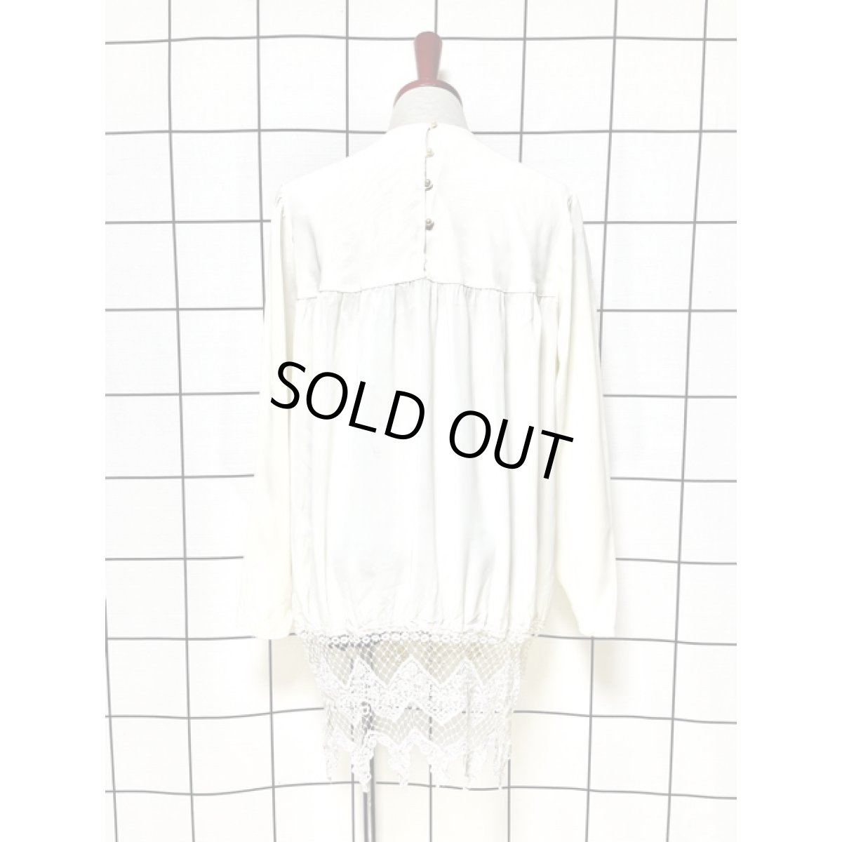 画像2: アンティークレース オフホワイト クラシカル アメリカ古着 ヴィンテージトップス (2)