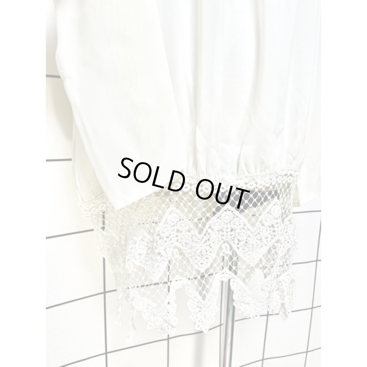 画像8: アンティークレース オフホワイト クラシカル アメリカ古着 ヴィンテージトップス (8)