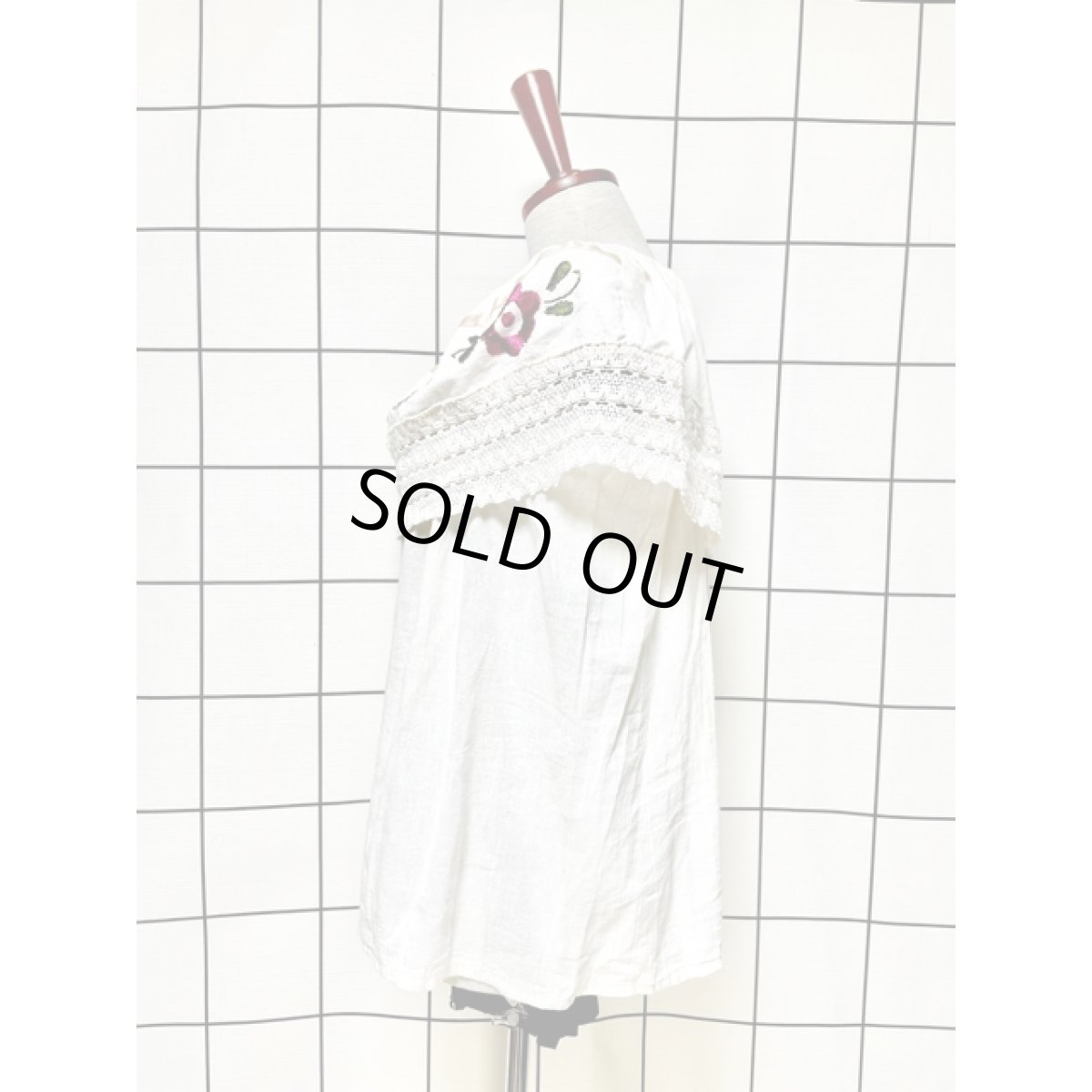 画像2: メキシカン刺繍 レース オフホワイト レトロ 古着 ヴィンテージ刺繍ブラウス (2)