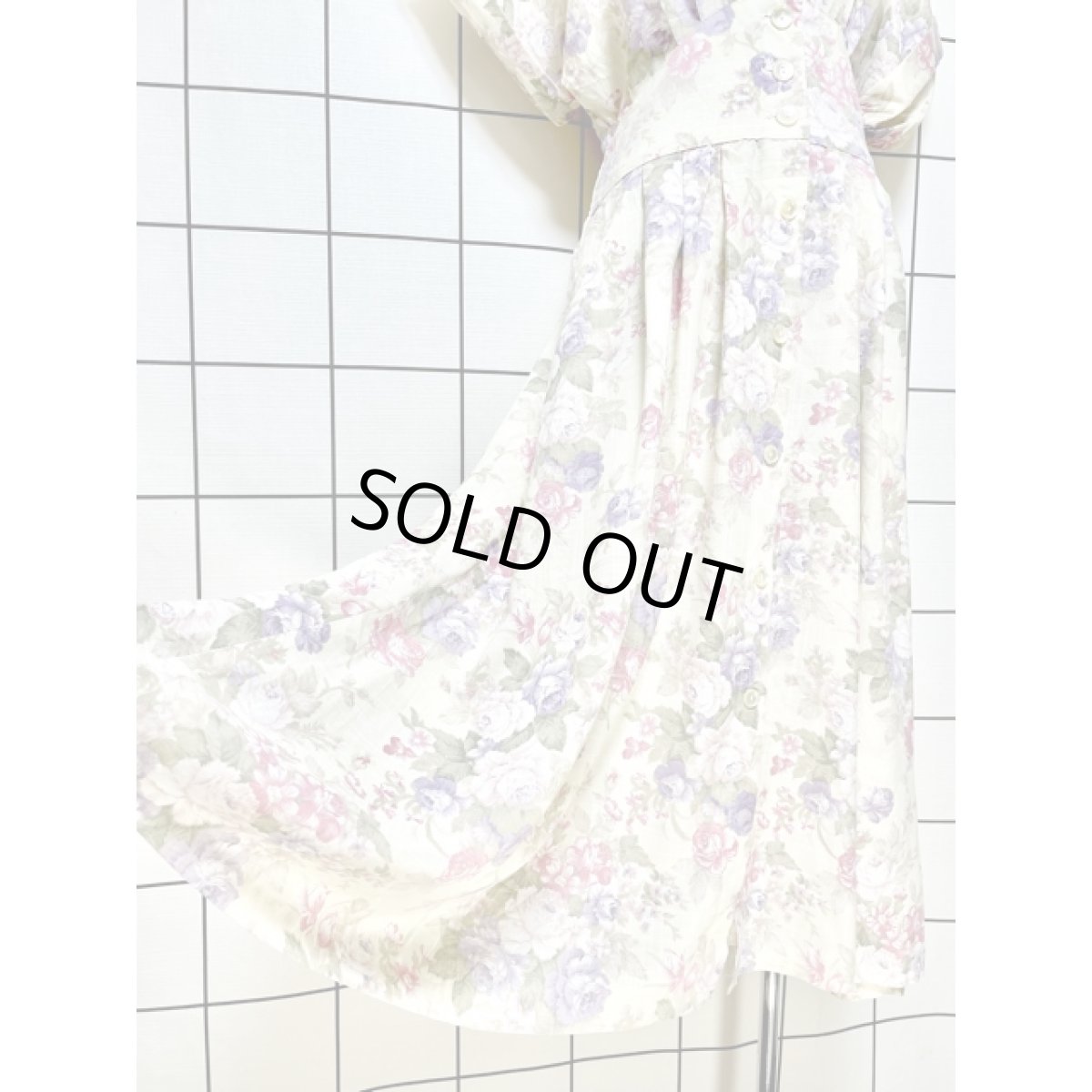 画像10: 花柄 ドルマン 前開き ウエストゴム レトロ アメリカ古着 ヴィンテージワンピース (10)