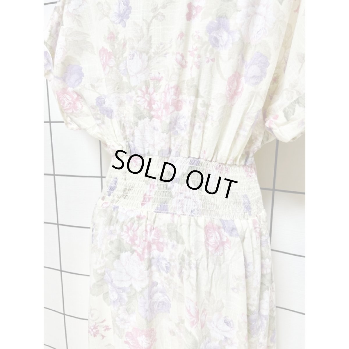 画像3: 花柄 ドルマン 前開き ウエストゴム レトロ アメリカ古着 ヴィンテージワンピース (3)