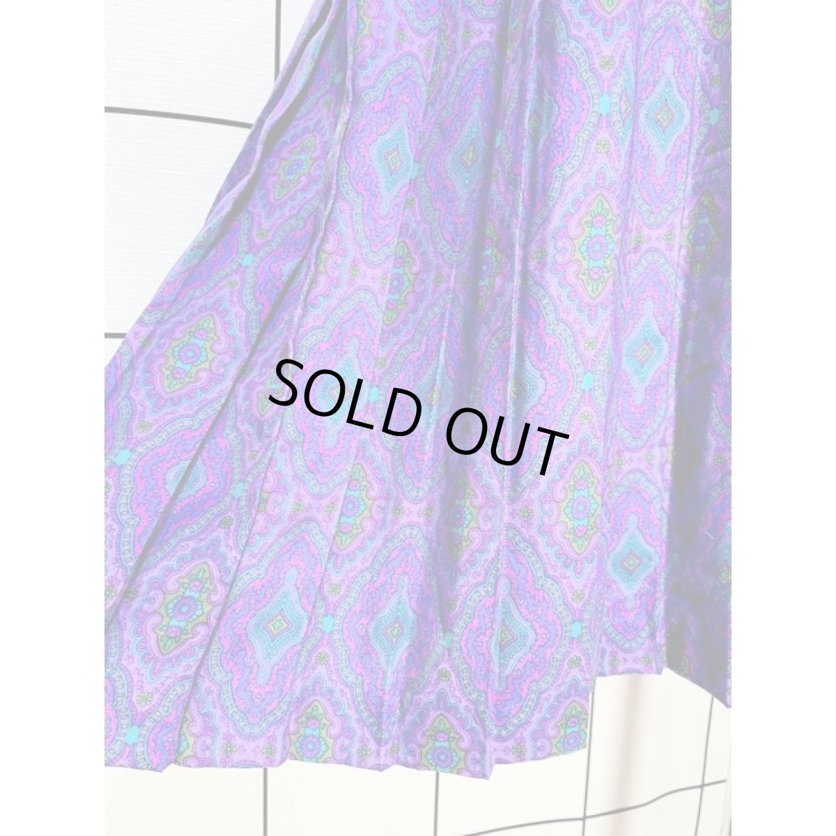 画像11: レトロサイケ プリーツ ウエストゴム アメリカ古着 ヴィンテージワンピース (11)