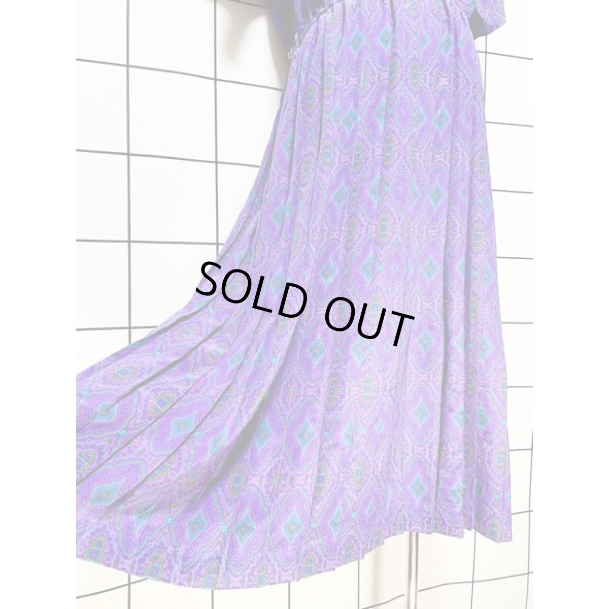 画像10: レトロサイケ プリーツ ウエストゴム アメリカ古着 ヴィンテージワンピース (10)