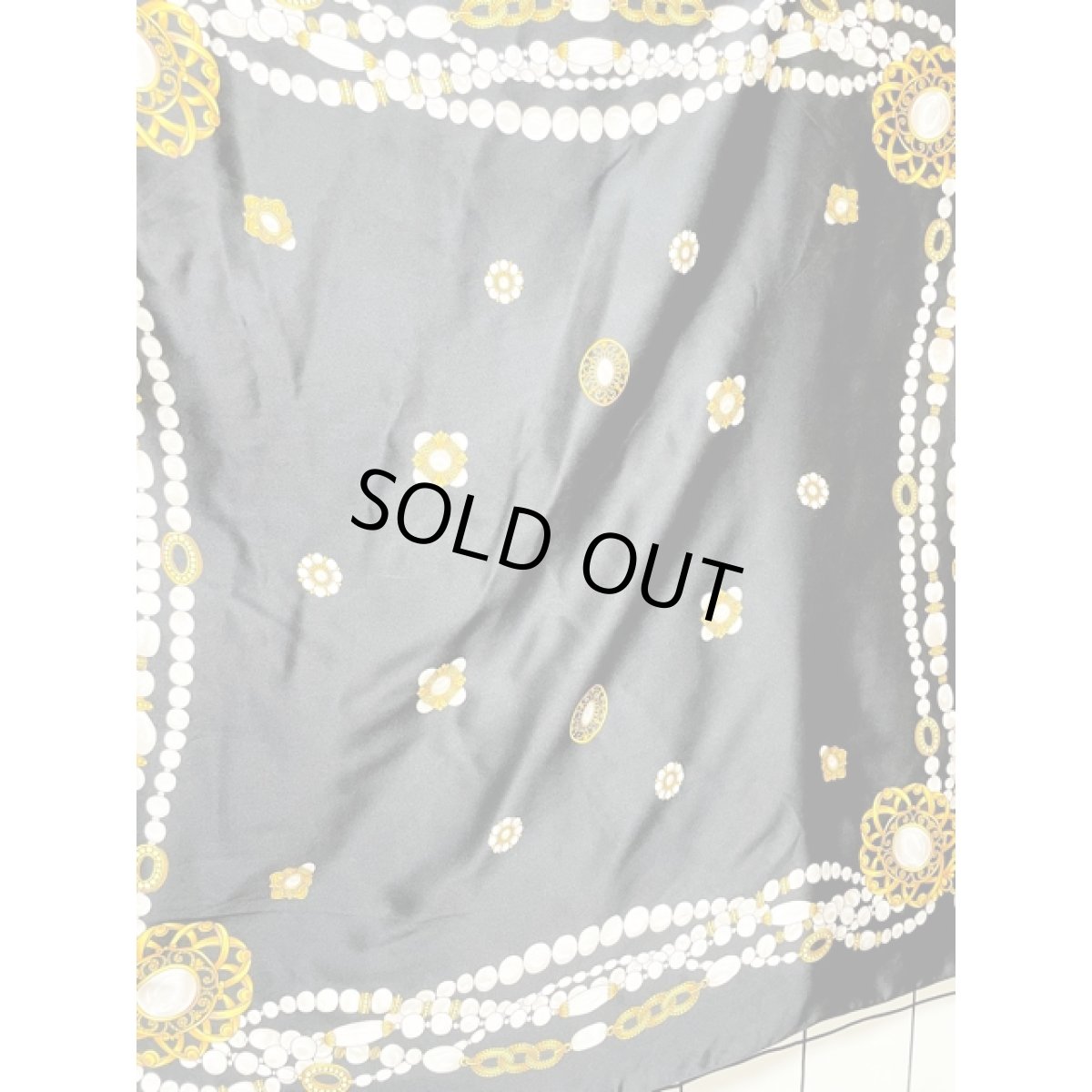 画像6: Italy製 イタリア アクセサリー柄 ブラック レトロアンティーク ヴィンテージスカーフ ヨーロッパ (6)