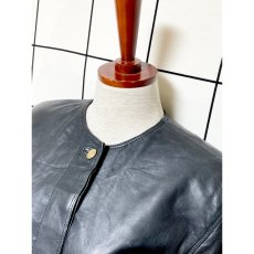 画像4: イタリア製 レザー ブラック ノーカラー レトロ ヨーロッパ古着 ヴィンテージジャケット (4)