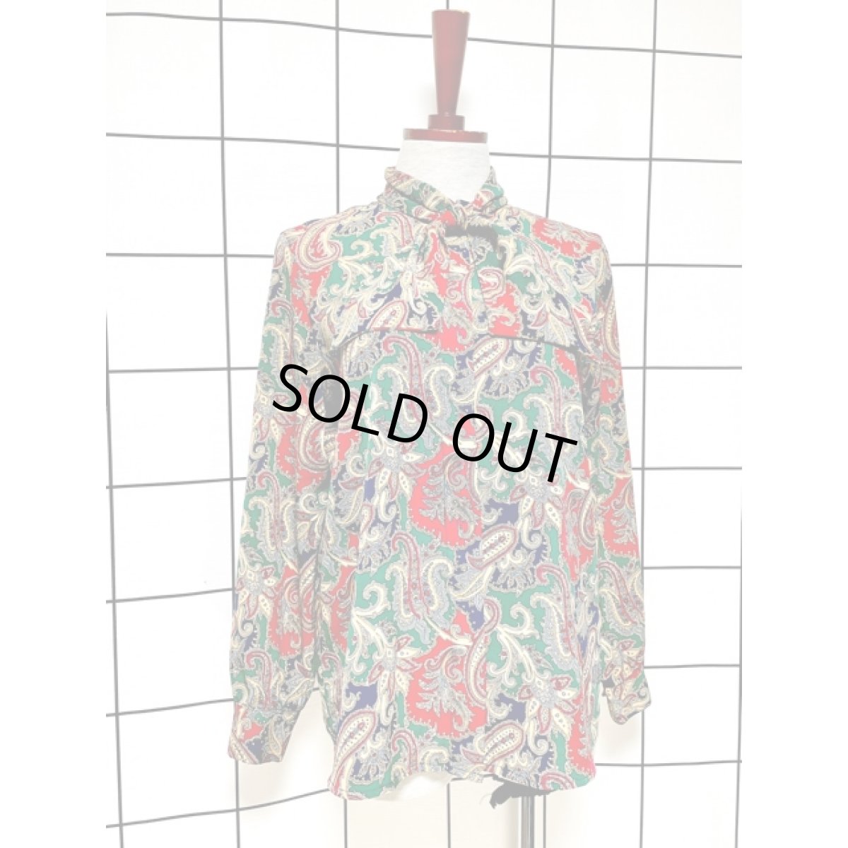 画像3: リボンタイ ペイズリーモチーフ アメリカ古着 レトロ シャツ ヴィンテージブラウス (3)