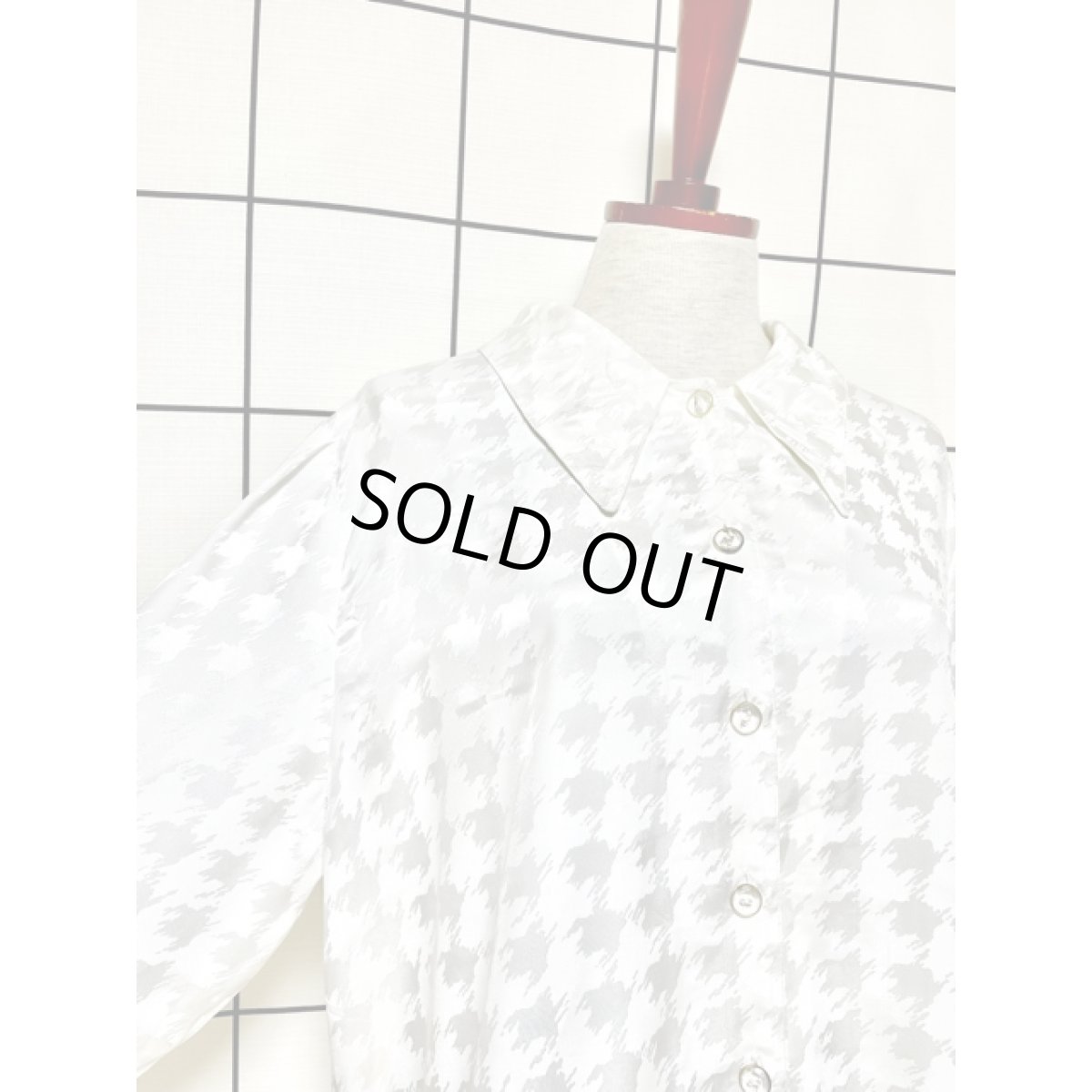 画像6: 千鳥格子柄 クリアボタン ホワイト レトロ アメリカ古着 シャツ ヴィンテージブラウス (6)