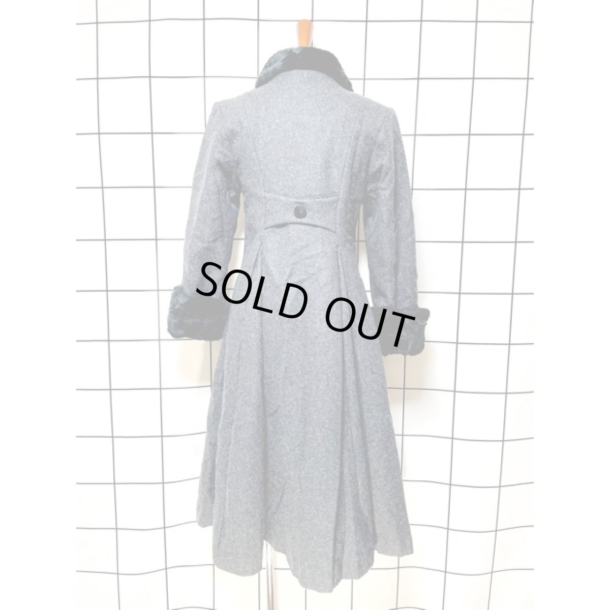 画像2: ファー Aライン ウール 上品 上質 クラシカル グレー ブラック 古着 ヴィンテージ コート (2)