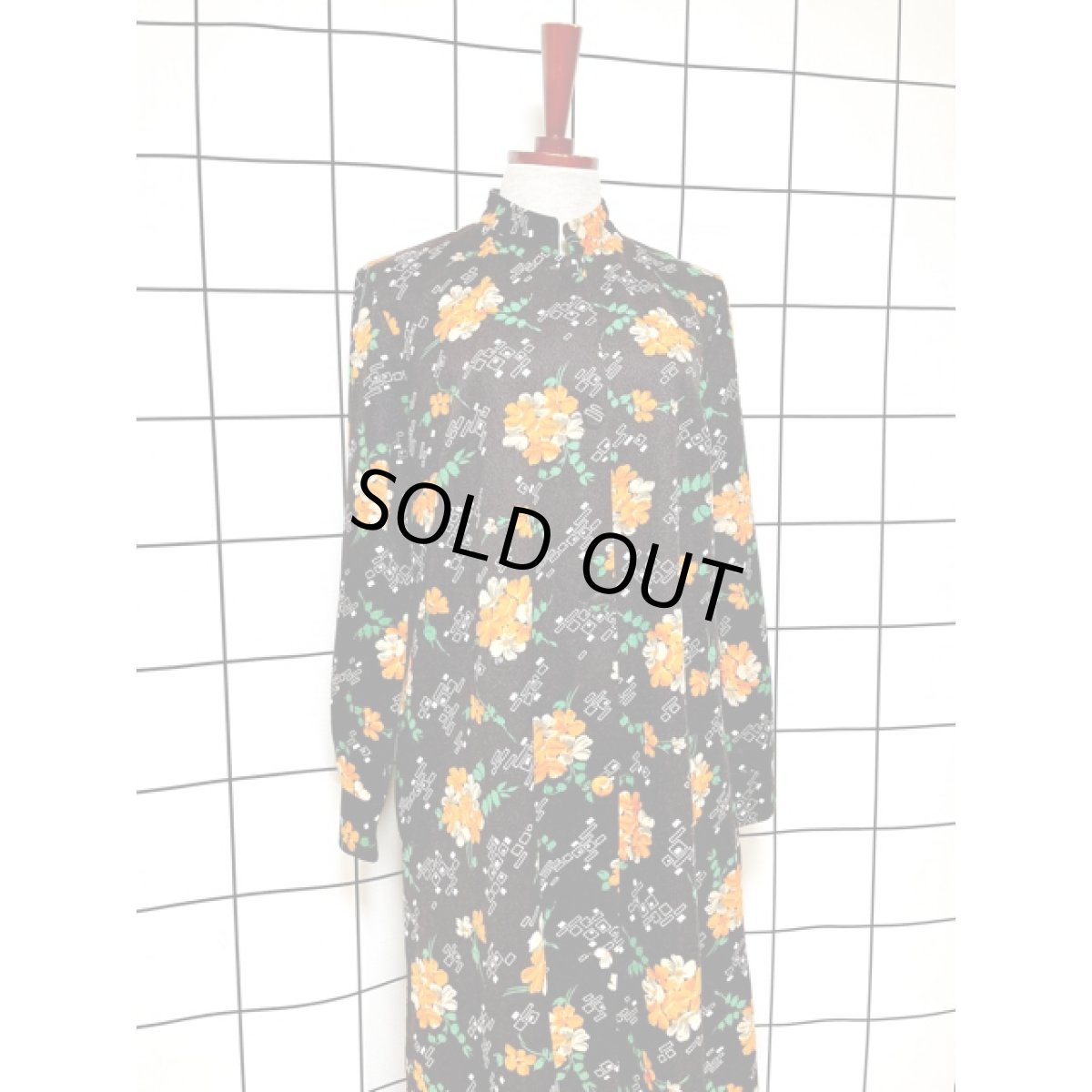 画像3: フランス古着 花柄 スクエア スタンドカラー ブラウン レトロ ヨーロッパ ヴィンテージワンピース  (3)