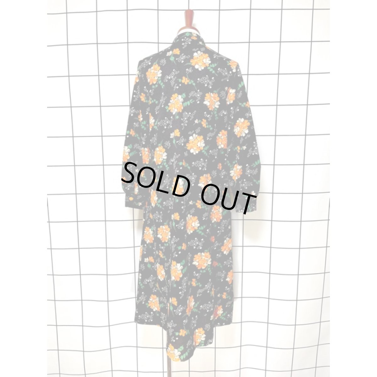 画像2: フランス古着 花柄 スクエア スタンドカラー ブラウン レトロ ヨーロッパ ヴィンテージワンピース  (2)