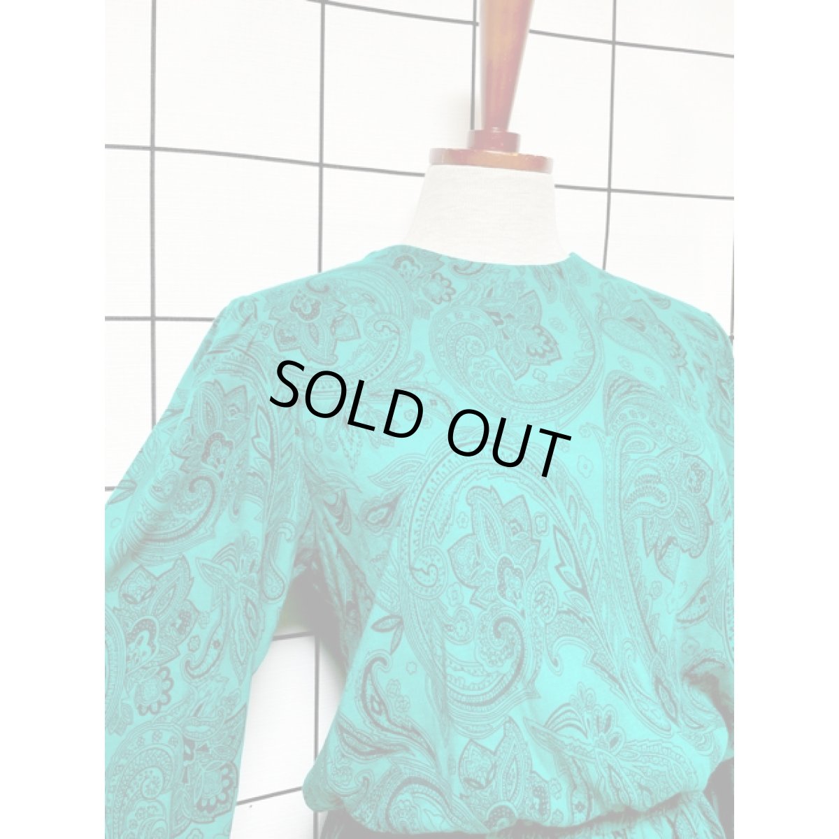 画像7: ペイズリー グリーン アクリル ウエストゴム レトロ アメリカ古着 ヴィンテージワンピース (7)