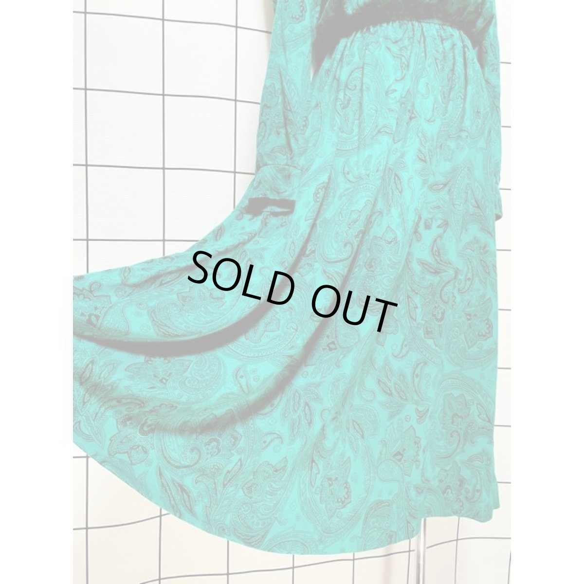 画像10: ペイズリー グリーン アクリル ウエストゴム レトロ アメリカ古着 ヴィンテージワンピース (10)