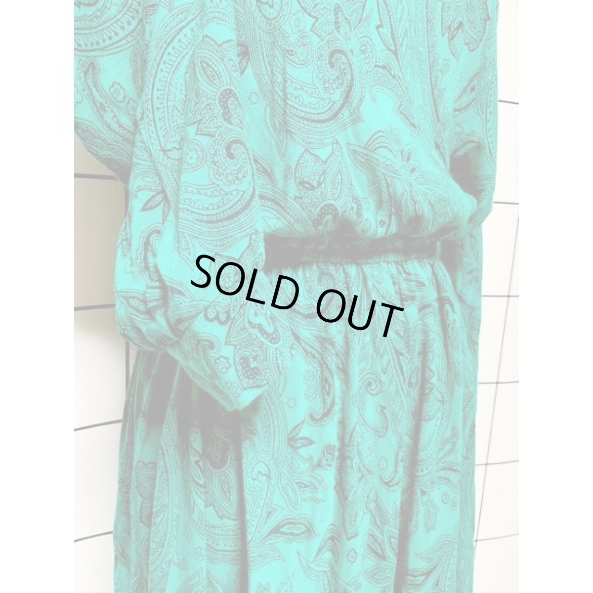 画像8: ペイズリー グリーン アクリル ウエストゴム レトロ アメリカ古着 ヴィンテージワンピース (8)