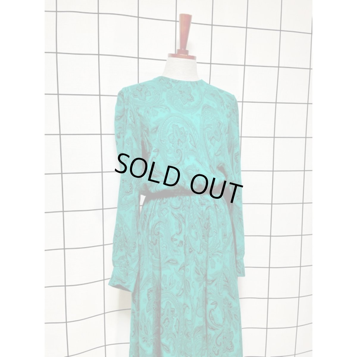 画像4: ペイズリー グリーン アクリル ウエストゴム レトロ アメリカ古着 ヴィンテージワンピース (4)