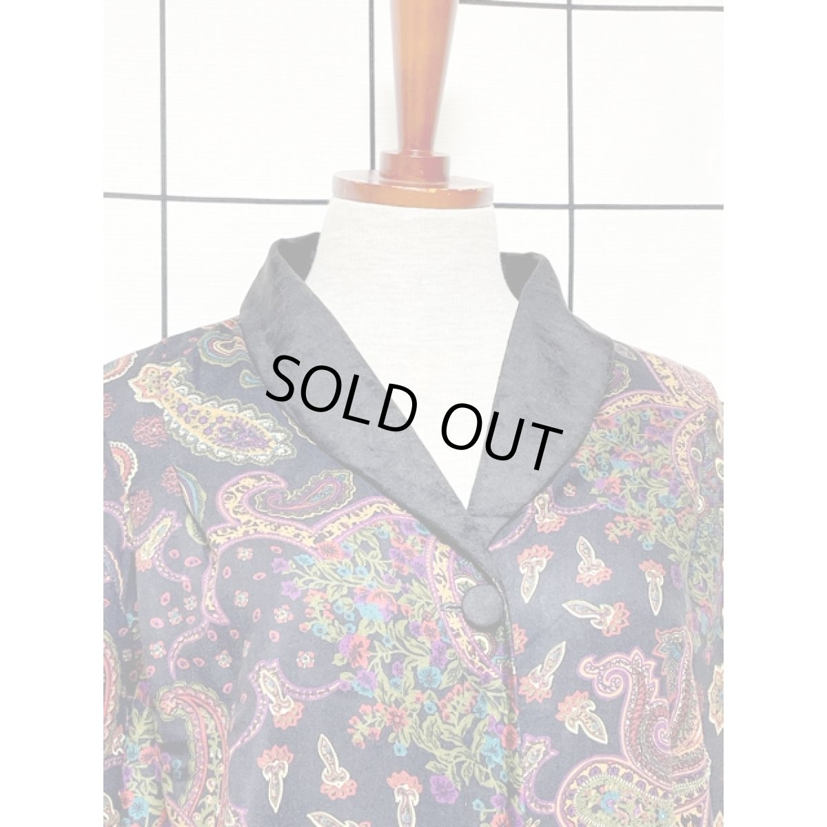 画像5: ベルベット襟 ペイズリー 花柄 総柄 前開き レトロ 長袖  Guatemala グアテマラ 古着  ヴィンテージワンピース (5)