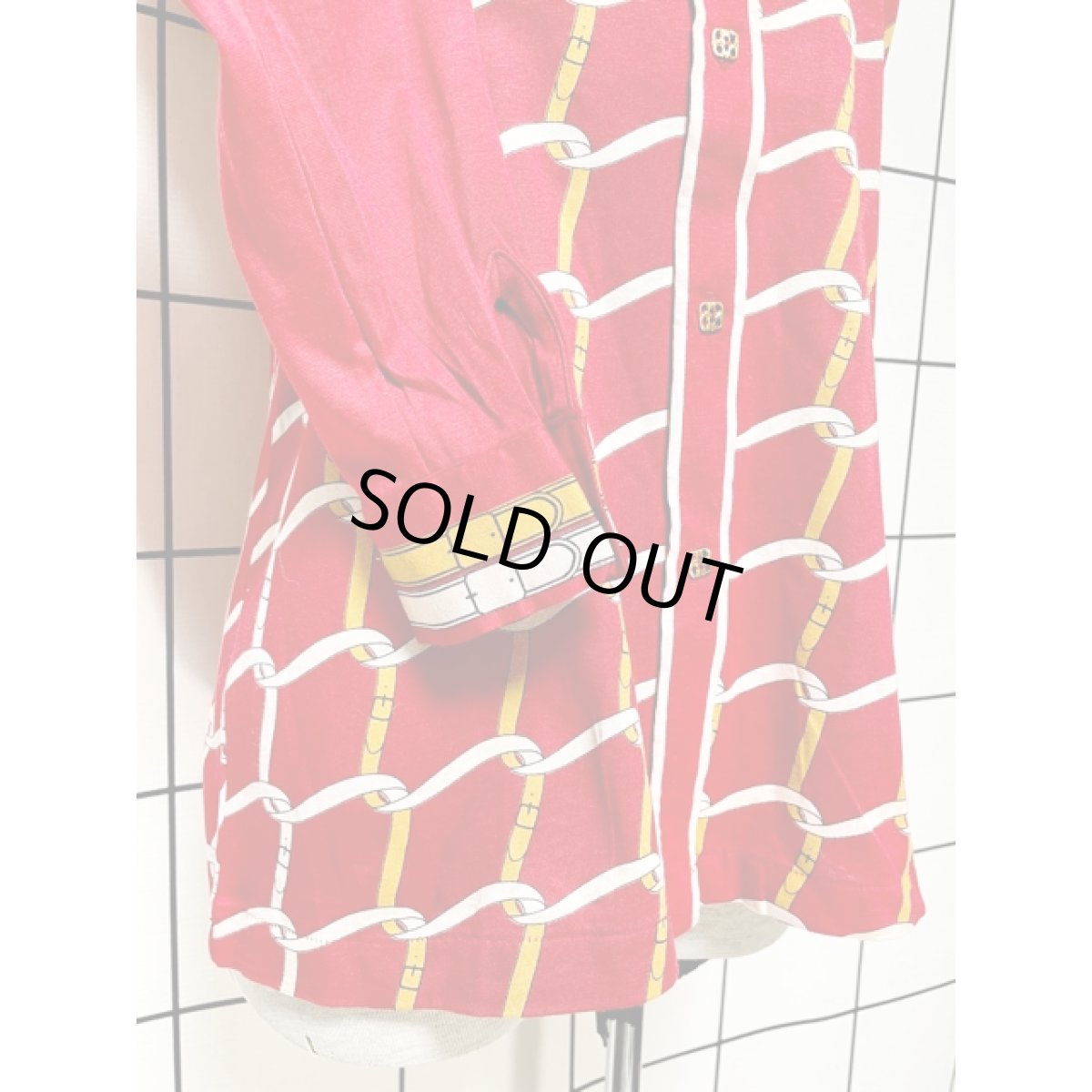 画像7: レトロブラウス マルチ柄 70's レッド 昭和レトロポップ 古着 長袖 シャツ (7)