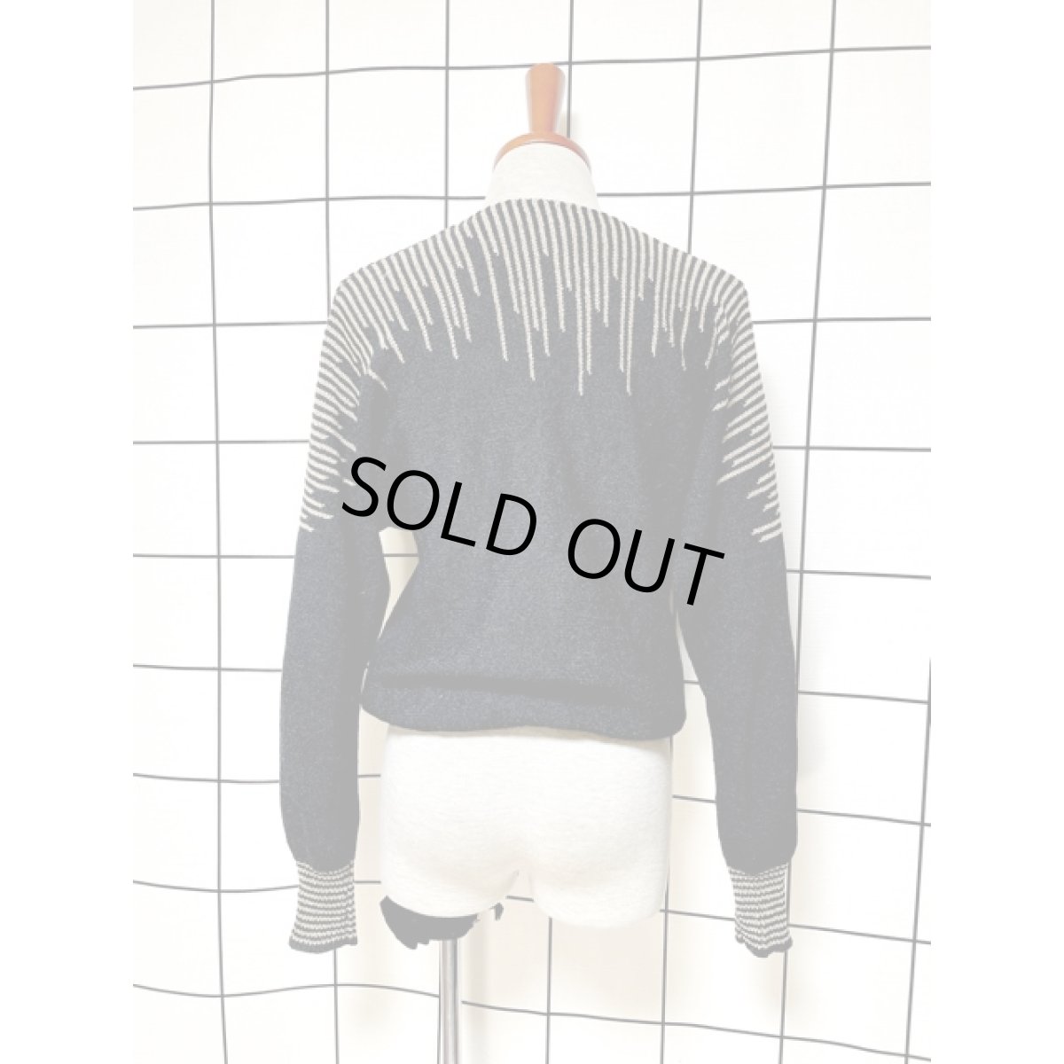 画像2: ストライプラメ フロントリボン プルオーバー ブラック レトロ アメリカ古着 ニットセーター (2)