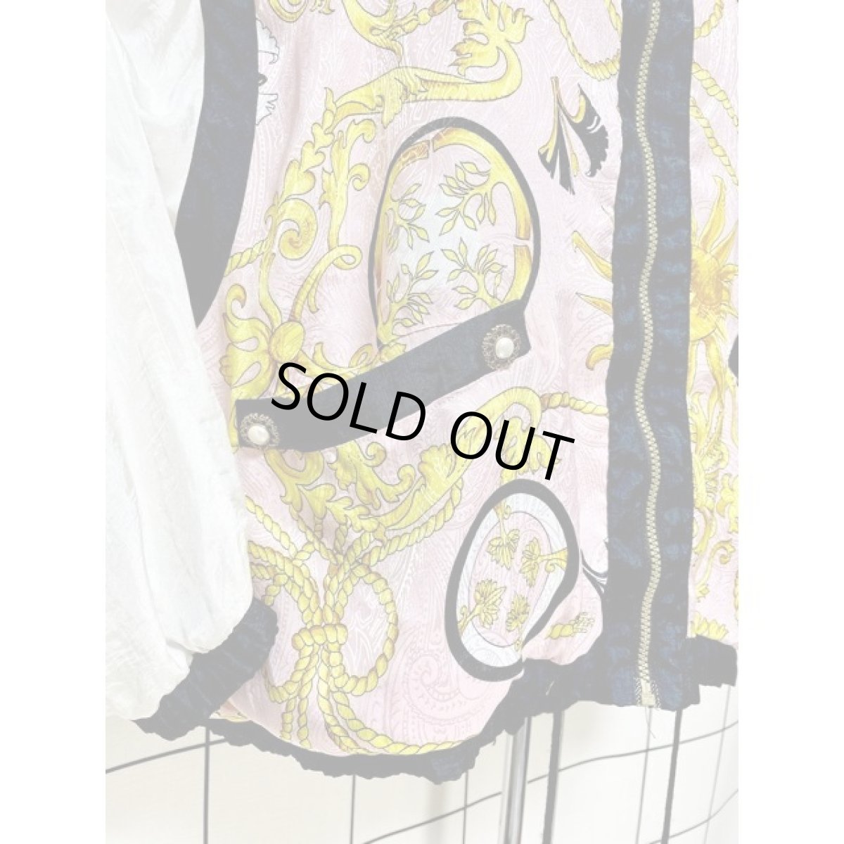 画像7: スカーフ柄 オーバーサイズ ピンク ホワイト ジップアップ アメリカ古着 ブルゾン ジャンパー ヴィンテージナイロンジャケット (7)