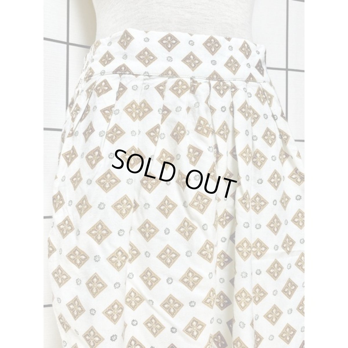 画像2: スクエア 花柄 ウエストゴム アメリカ古着 レトロ ヴィンテージパンツ (2)