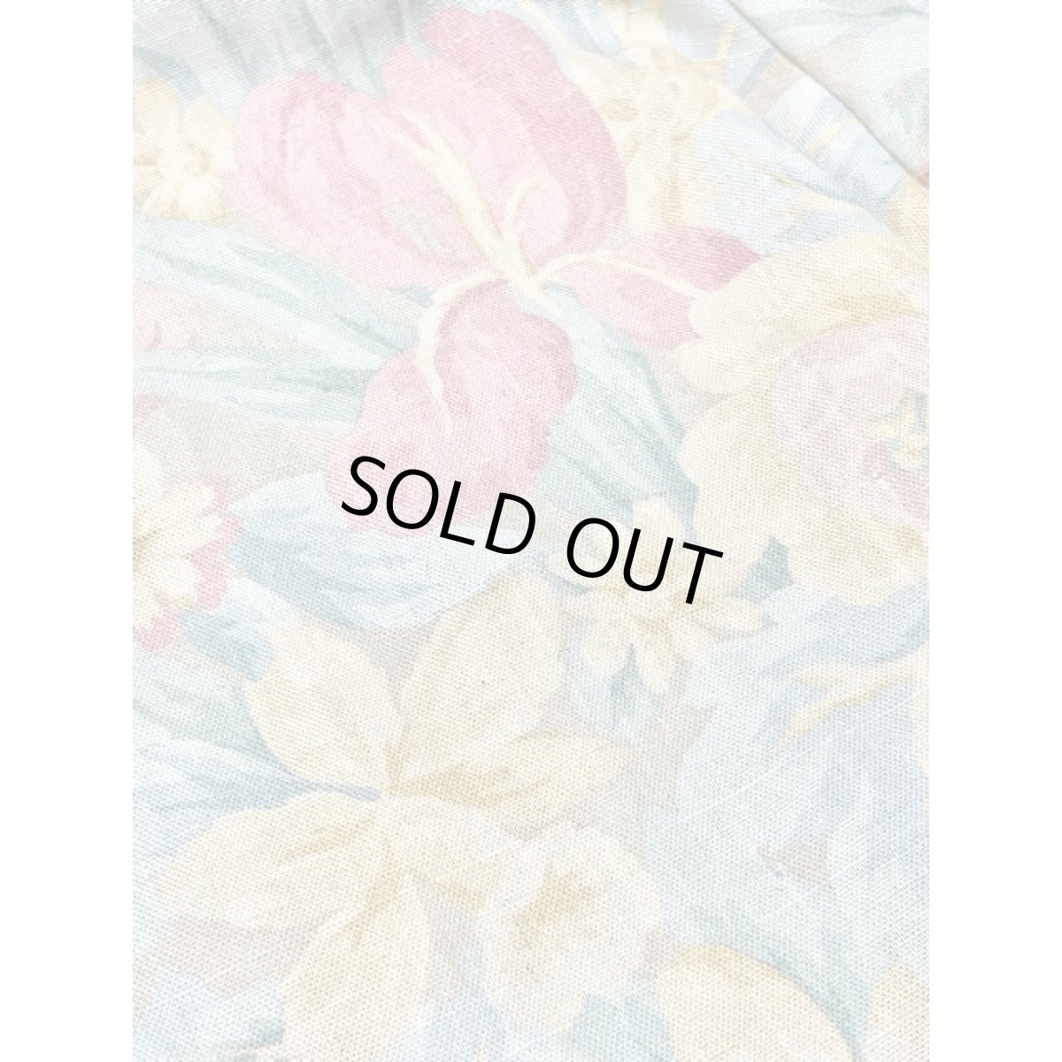 画像10: アクセサリーのようなフロントボタン アメリカ古着 花柄 ヴィンテージ薄手ジャケット (10)