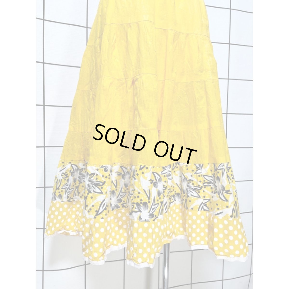 画像4: ティアード ドット ウエストゴム イエロー レトロ アメリカ古着 ヴィンテージスカート (4)