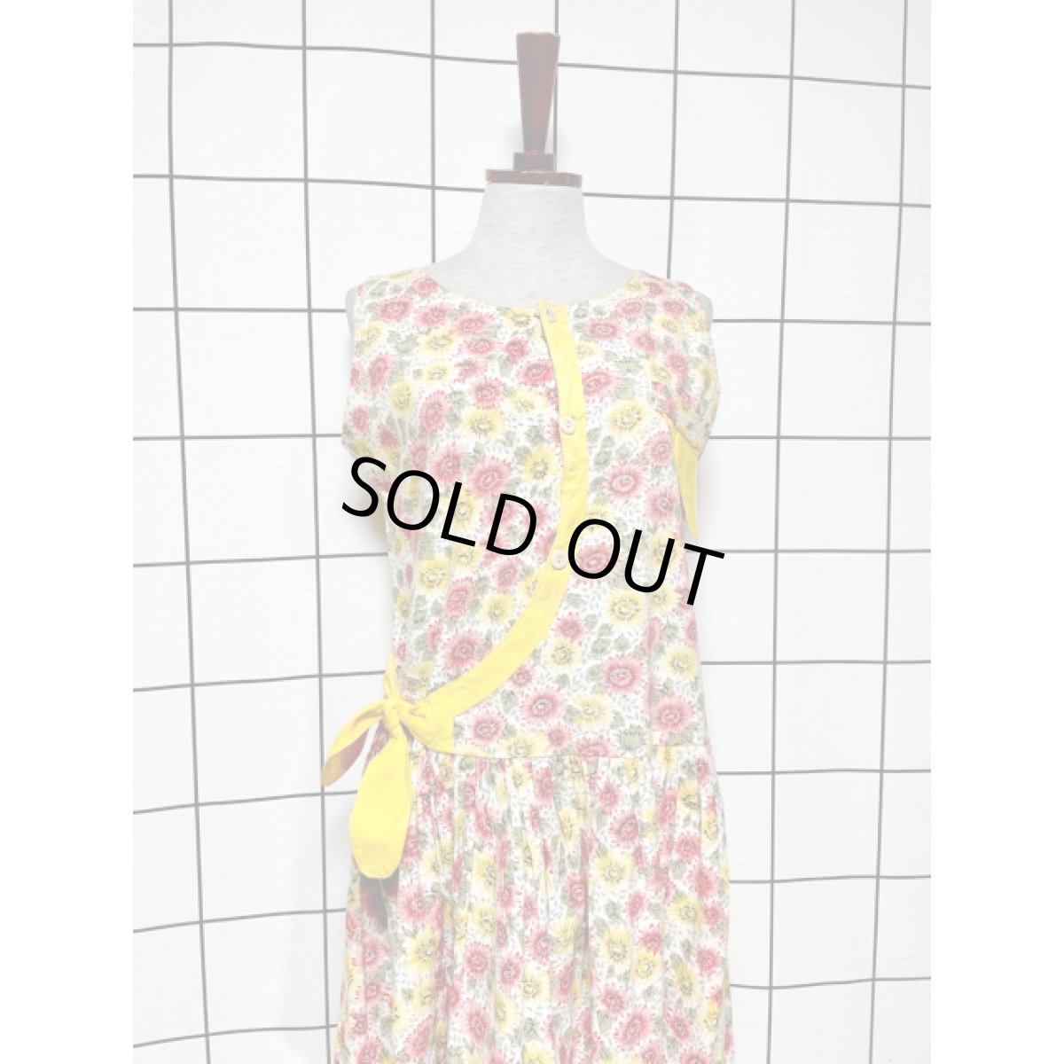 画像3: 花柄 ウエストリボン レトロ ノースリーブ アメリカ古着 ヴィンテージワンピース (3)