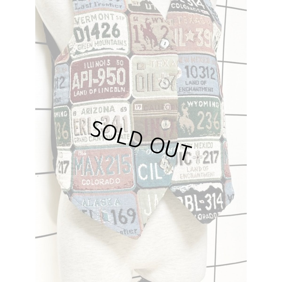 画像8: ナンバープレート模様 レトロ アメリカ古着 ゴブランベスト (8)