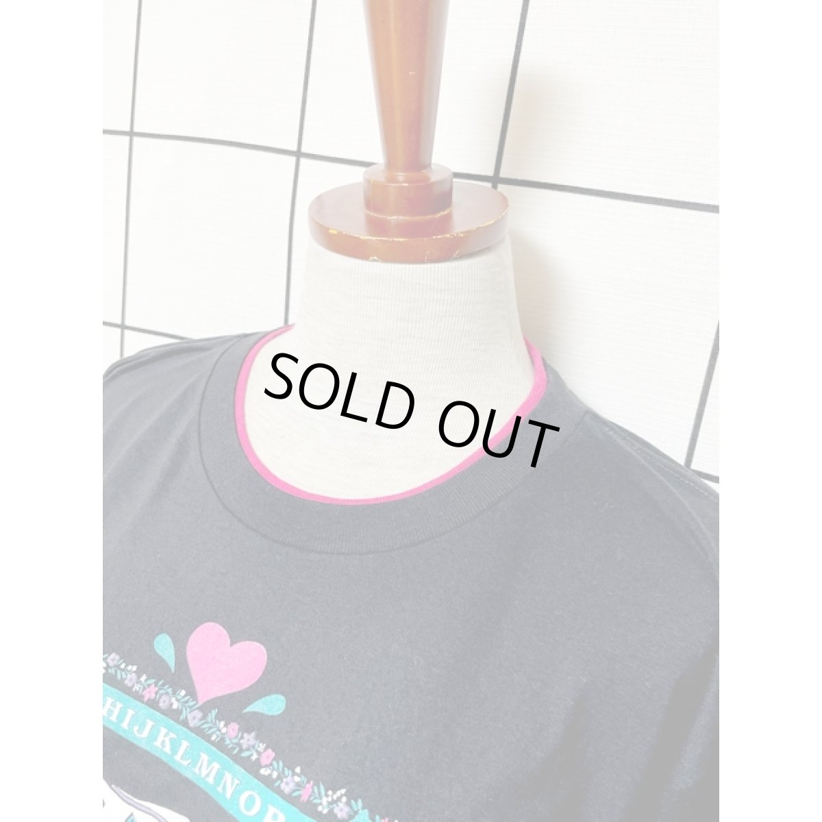 画像4: インテリア模様 ハート ブラック ガーリー レトロ アメリカ古着 ヴィンテージ Tシャツ (4)