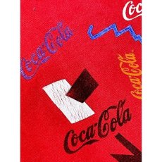 画像9: CocaCola コカコーラ レッド 楽器柄  レトロ アメリカ古着 ヴィンテージ Tシャツ (9)