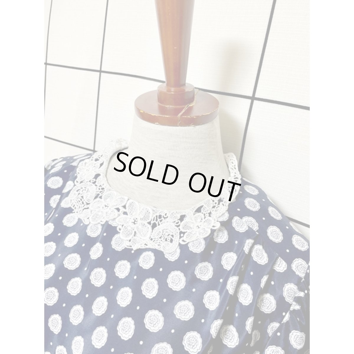 画像4: レース襟 プリーツ切り替え ドット 花柄 ネイビー レトロ アメリカ古着 ヴィンテージワンピース  (4)