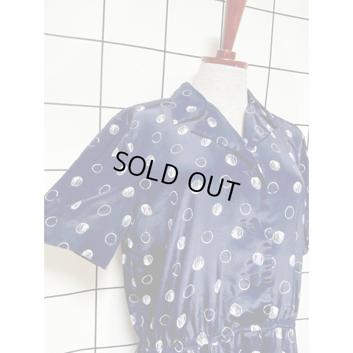 画像6: サークル柄 ドット ネイビー プリーツ切り替え ウエストゴム Guatemala レトロ 古着 ヴィンテージワンピース (6)