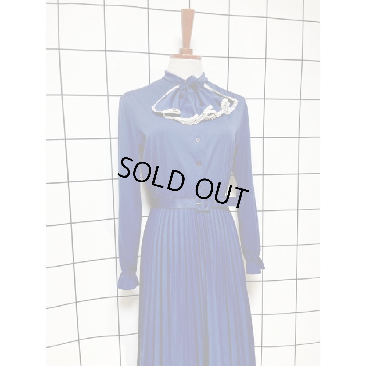 画像3: フロントフリルリボンタイ プリーツ切り替え ネイビー ウエストゴム レトロ アメリカ古着 ヴィンテージワンピース (3)