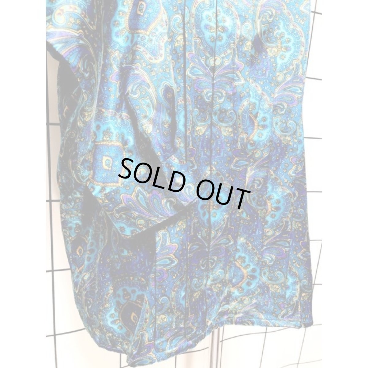 画像7: レトロサイケ オリエンタル柄 総柄 タートルネック フロントタック アメリカ古着 長袖 シャツ ヴィンテージトップス (7)